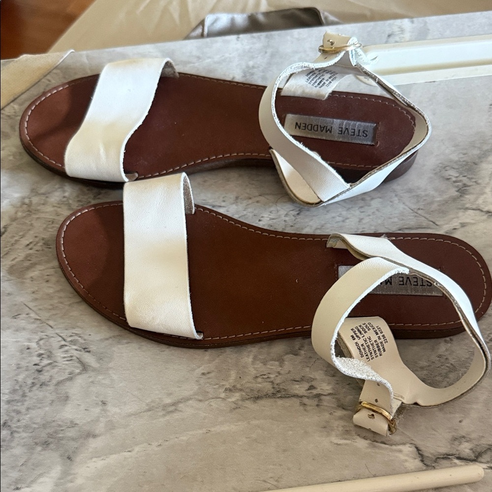 Steve Madden Cream and Brown Women's Sandals